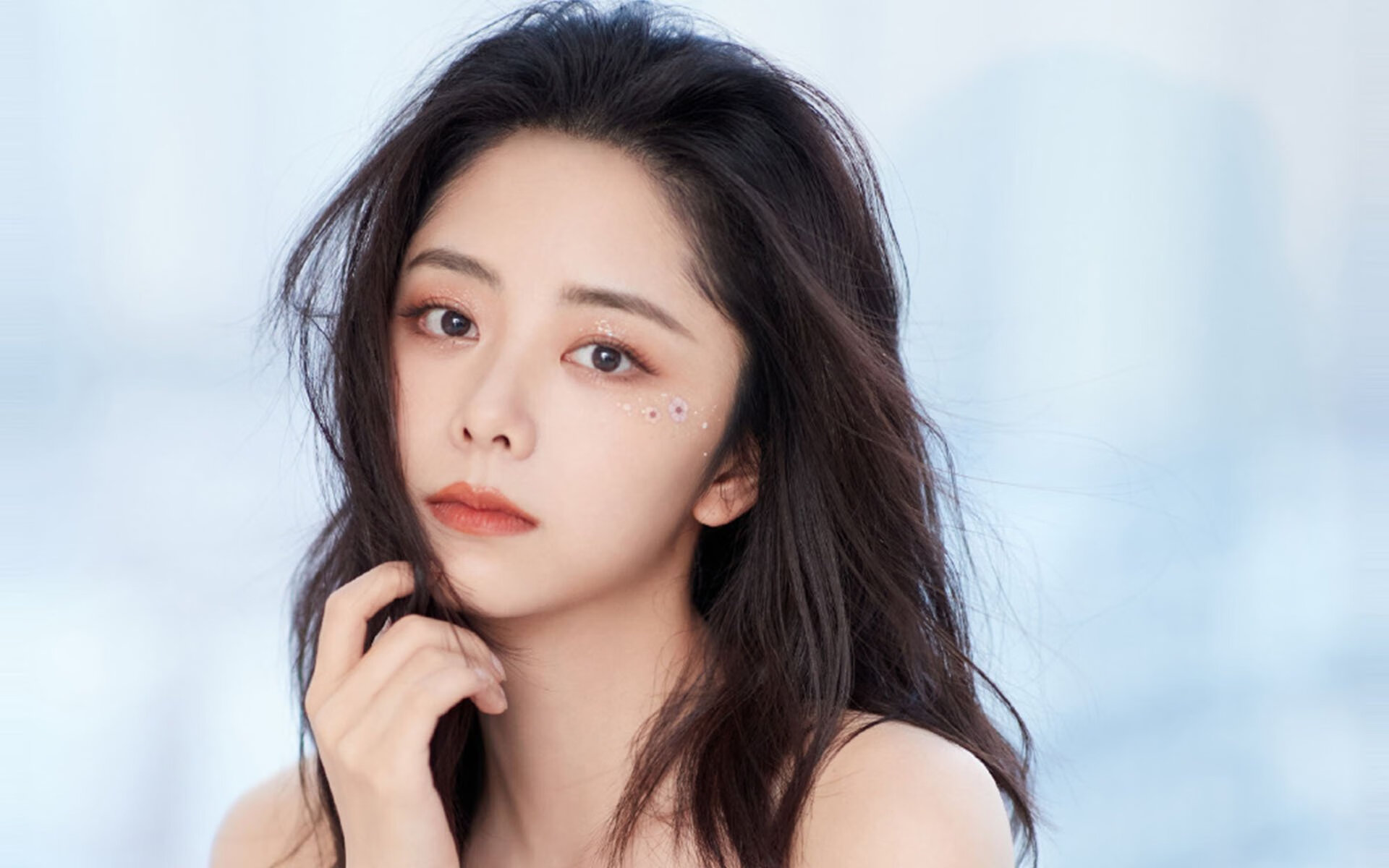 美因茨遭遇败仗,德甲保级形势不容乐观,美因茨换主教练了吗